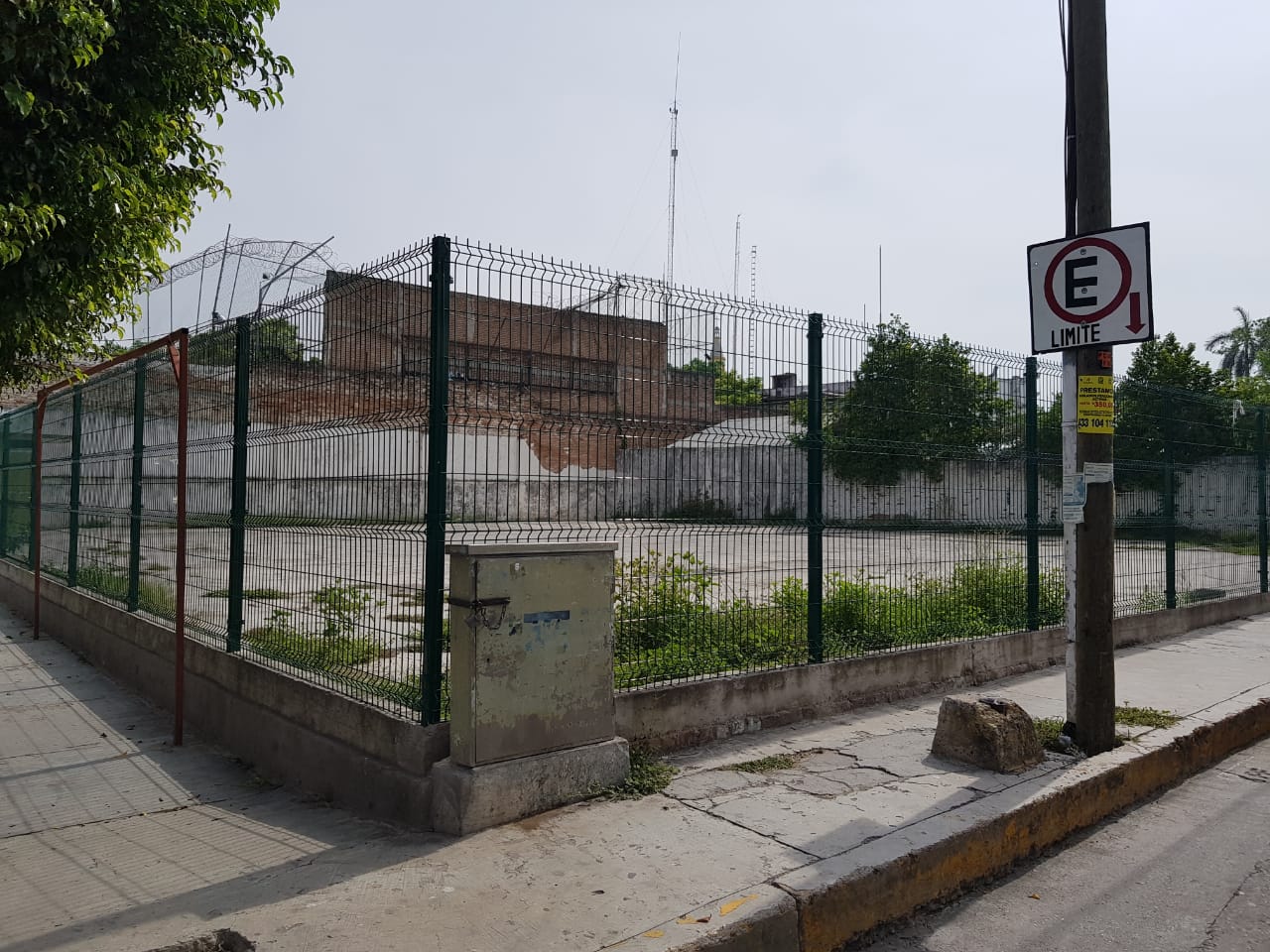 For sale: excellent land located in the first square of the City of Panuco, Veracruz