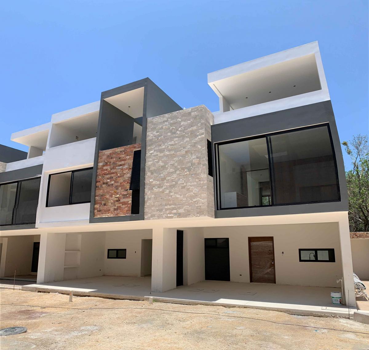 Casa de 3 Recamaras en Venta en Playa del Carmen - (34)