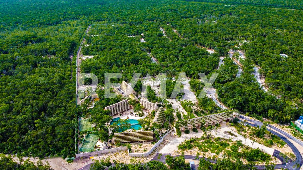 Lote Unifamiliar en Venta en Tulum - (34)