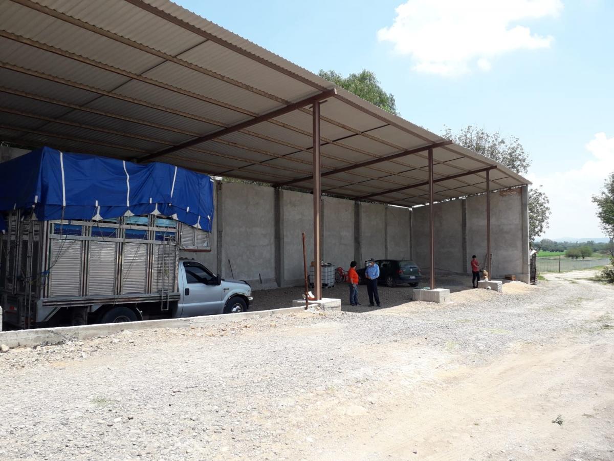 BODEGA EN VENTA EN PEDRO ESCOBEDO - (34)