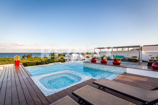 Penthouse de 2 Recamaras en Venta a Pasos de la Playa - (34)