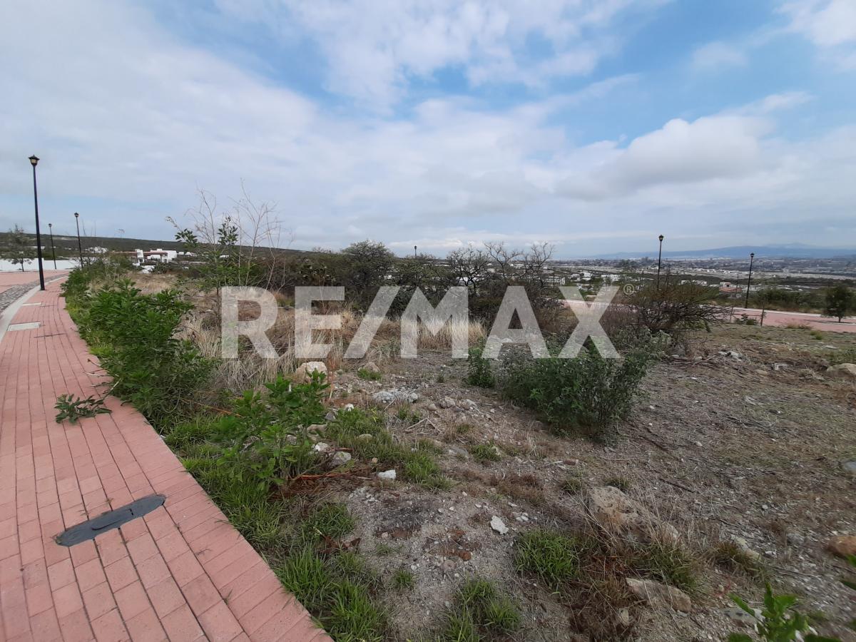 TERRENO EN VENTA EN CIUDAD MADERAS MONTAÑA - (34)