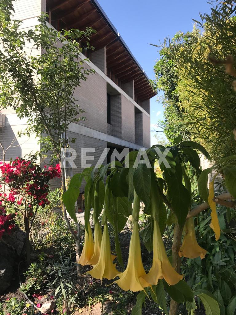 CASA EN VENTA EN EL CAMPANARIO - (34)