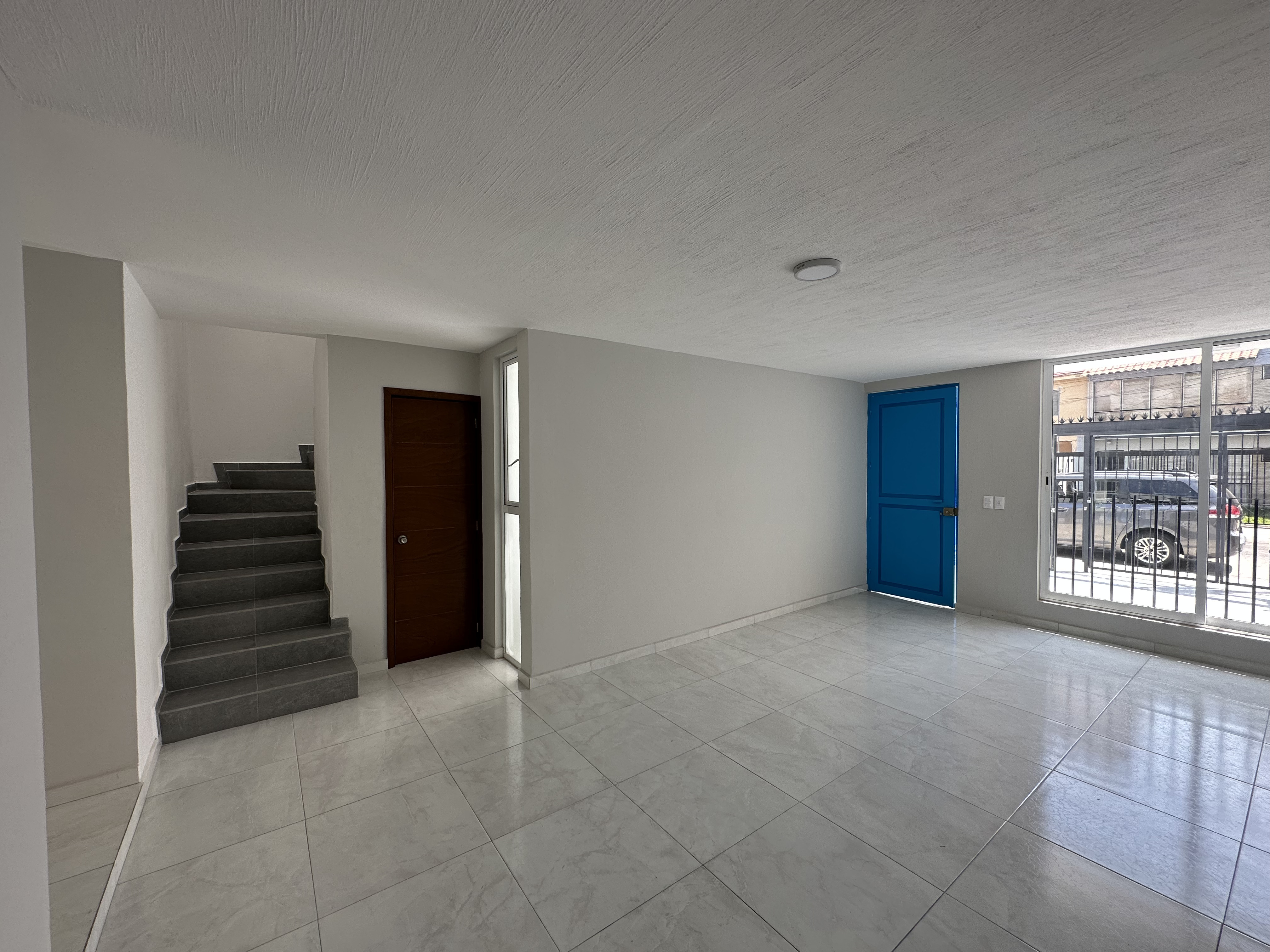 Casa Remodelada en Ladrón de Guevara en Ladrón de Guevara, Guadalajara - foto 3 de 35