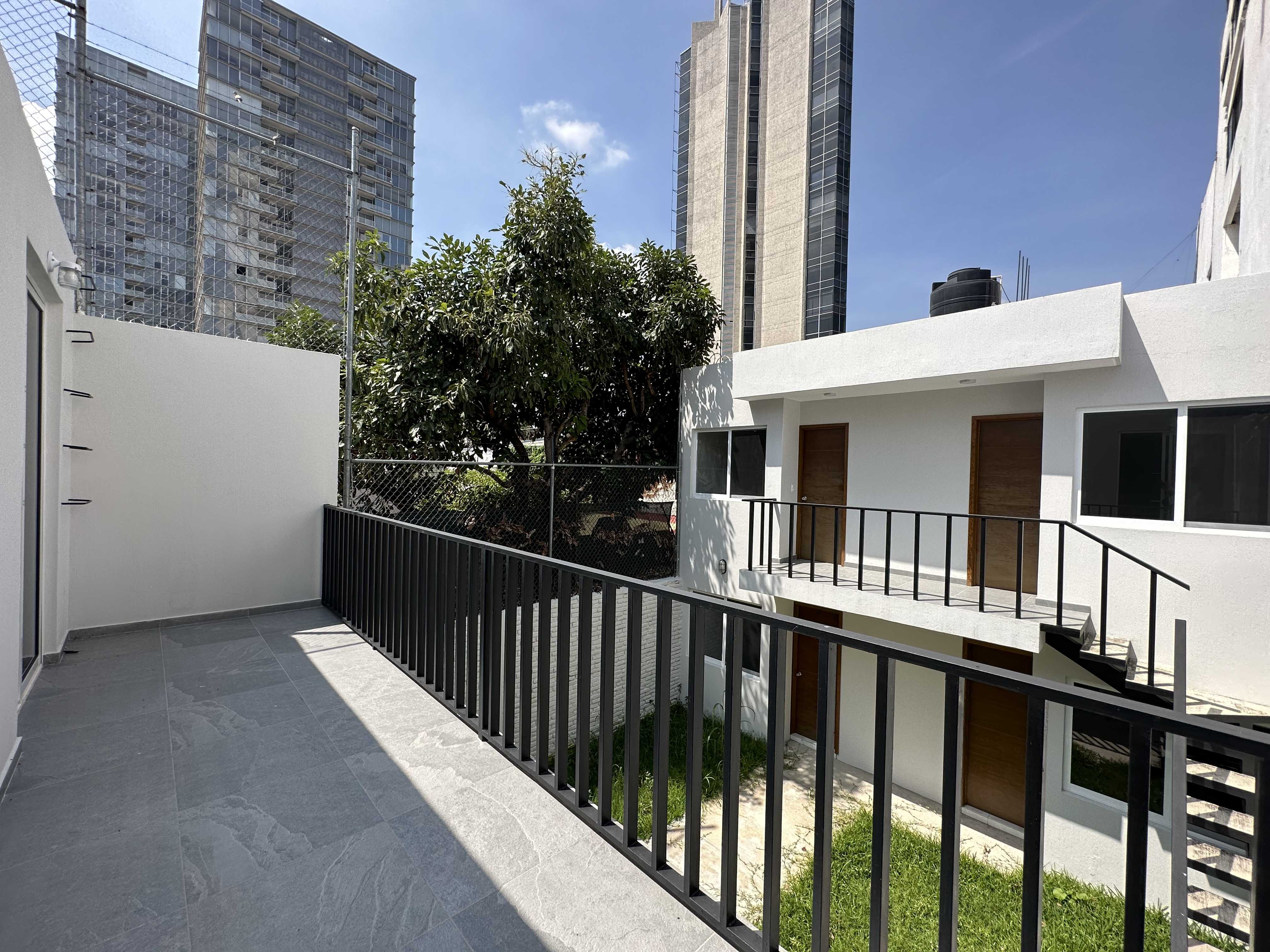 Casa Remodelada en Ladrón de Guevara en Ladrón de Guevara, Guadalajara - foto 32 de 35