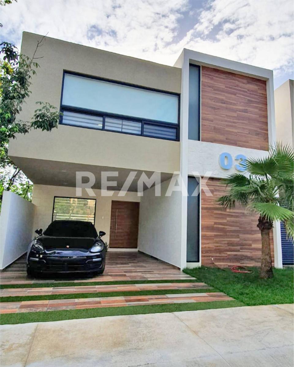 Casa de 4 Recamaras en Venta Totalmente Amueblada - (34)