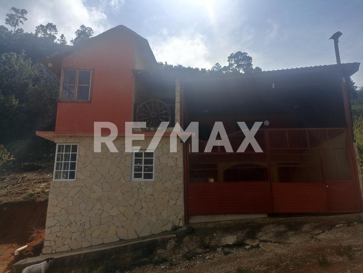 Cabaña en venta en el Km 38 de la autopista Tuxtla-San Cristóbal , Chiapas