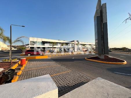 LOCAL EN RENTA EN PALMARES - (34)