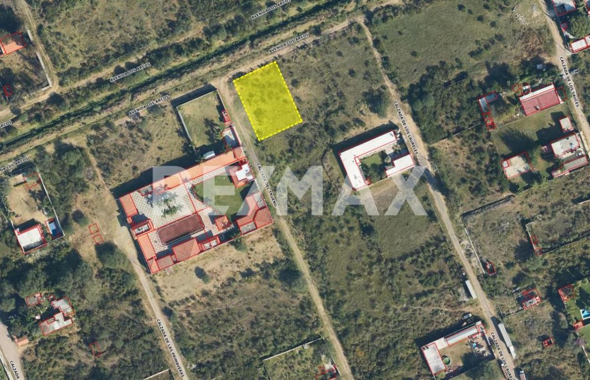 TERRENO EN VENTA 