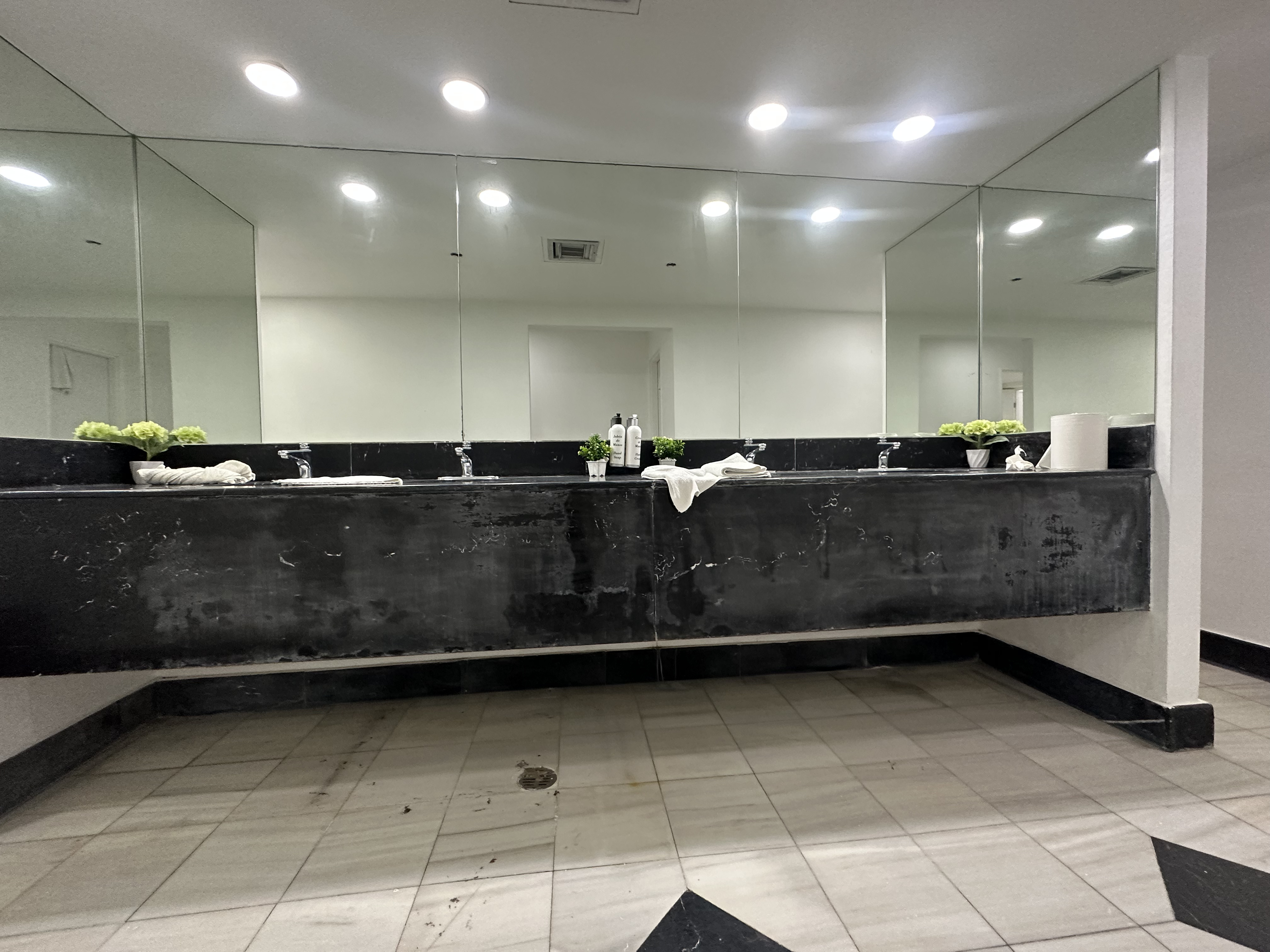 OFICINA O LOCAL EN RENTA CIUDAD DEL SOL en CIUDAD DEL SOL, Zapopan - foto 11 de 15