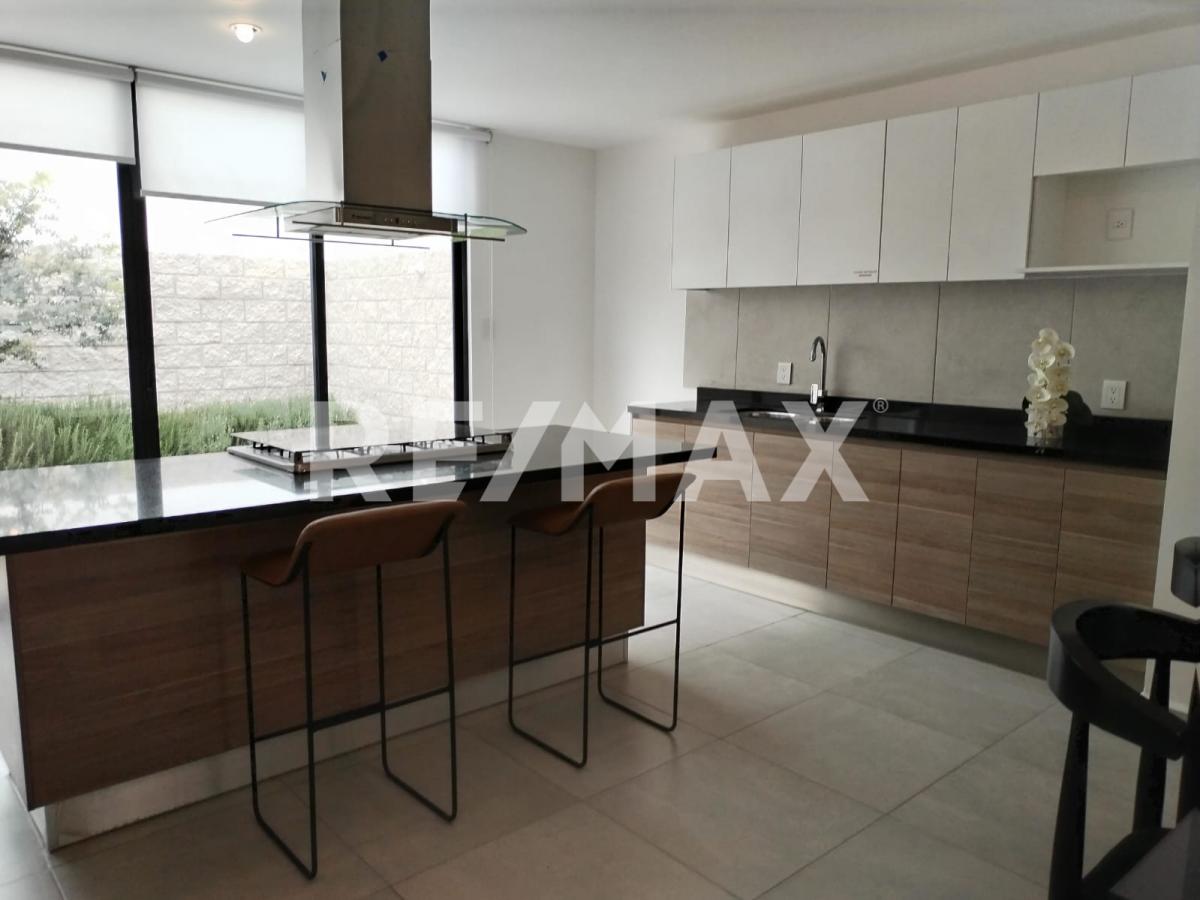 CASA EN VENTA EN CONDOMINIO ZAKIA - (34)