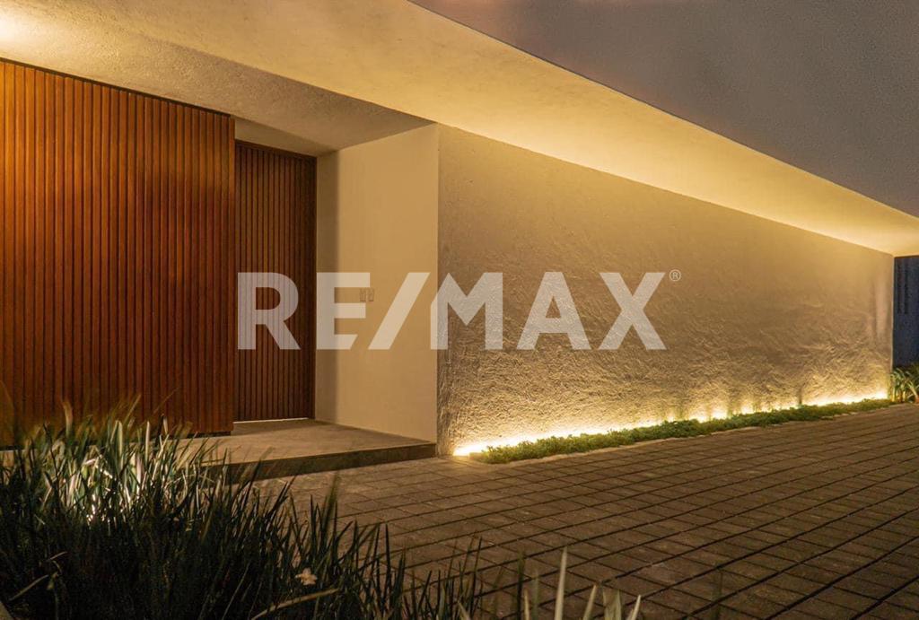 CASA EN VENTA EN CONDOMINIO REAL DE JURIQUILLA - (34)