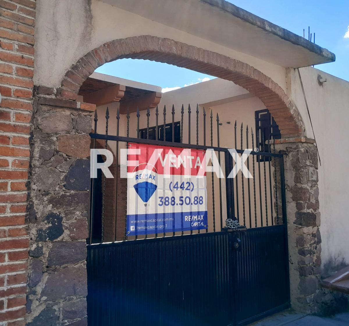 CASA EN VENTA EN SANTA ROSA JAUREGUI - (34)