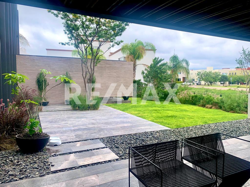 CASA EN VENTA EL CAMPANARIO - (34)