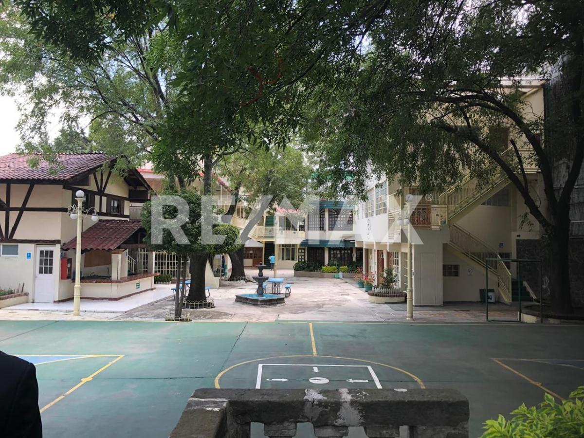 SALE OF BUILDING WITH MIXED-USE LAND IN INSURGENTES SUR, TLALPAN BOROUGH, CDMX.