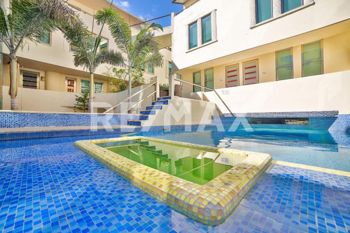 3 Bedroom Condo For Sale with Lock-off System in Playa del Carmen - (34)