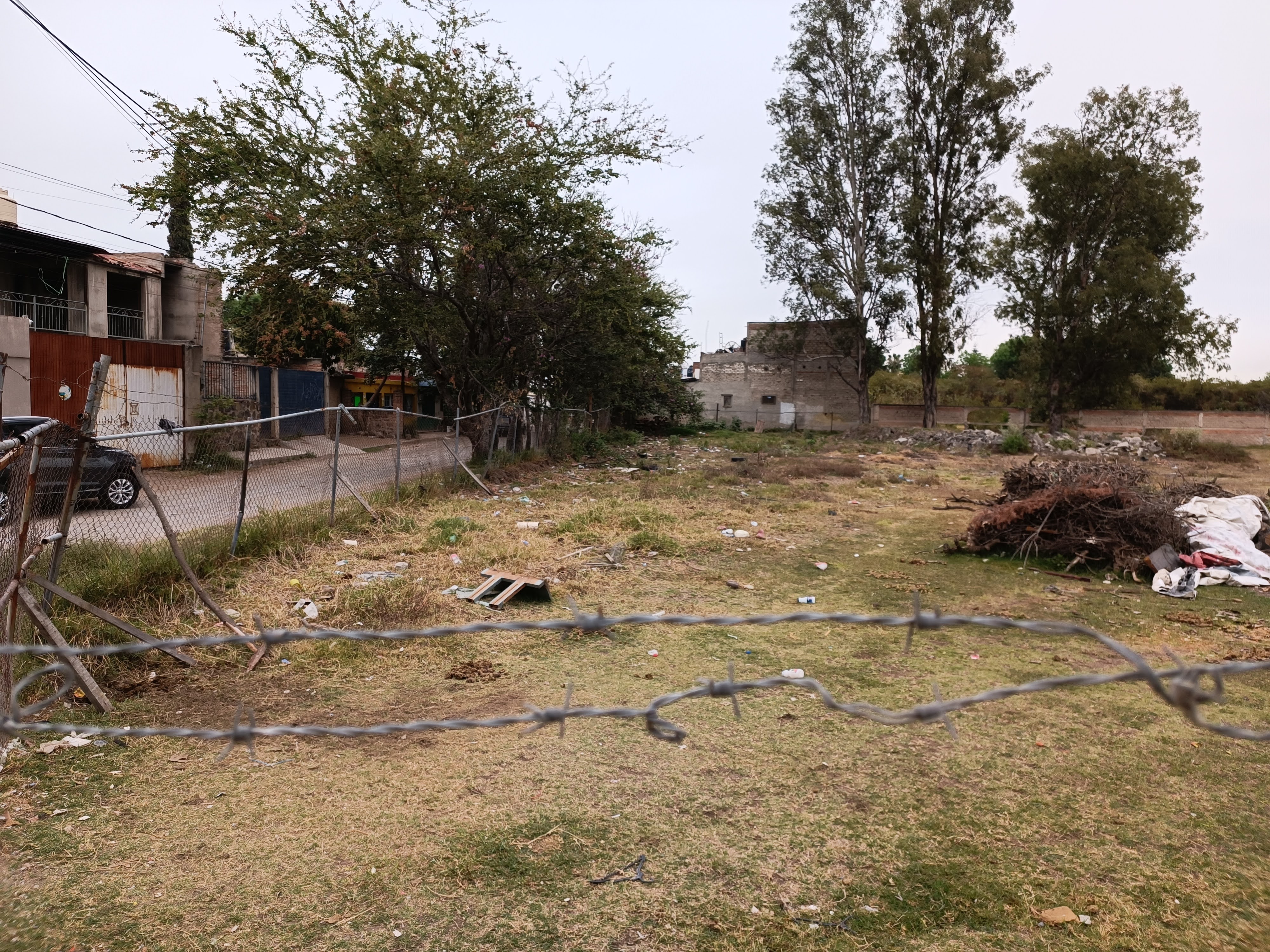 Terreno en venta a 500m de Anillo Períferico Sur en LA LADRILLERA, San Pedro Tlaquepaque - foto 11 de 14