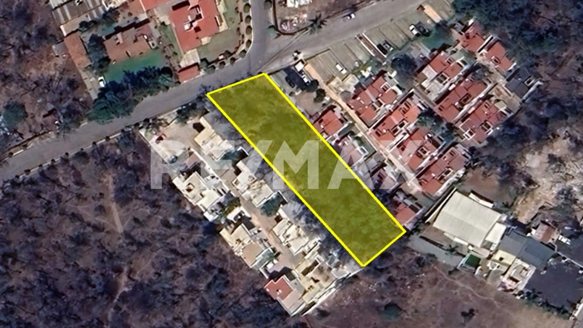 LAND 1,934 m2 IN GUADALUPE LAKE / 24-HOUR SECURITY