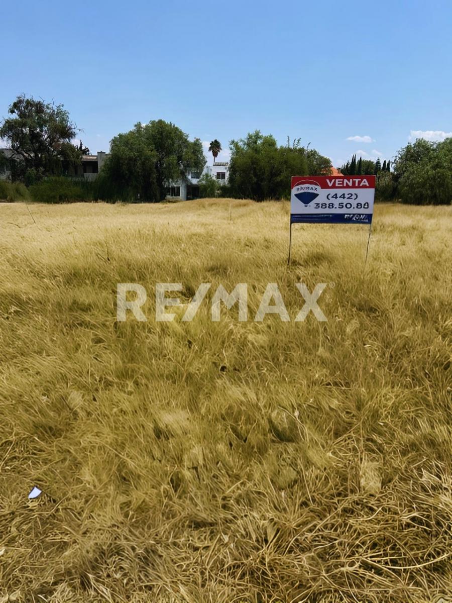 TERRENO EN VENTA EN EL CAMPANARIO - (34)