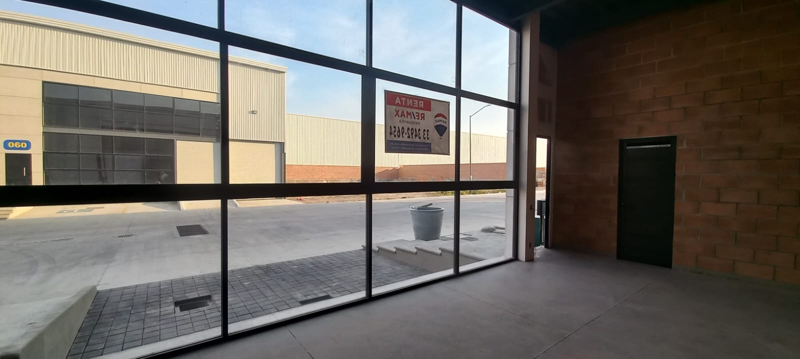 Bodega Industrial en Renta en Colotlán  en Fraccionamiento Parques de Tesistán, Zapopan - foto 5 de 26