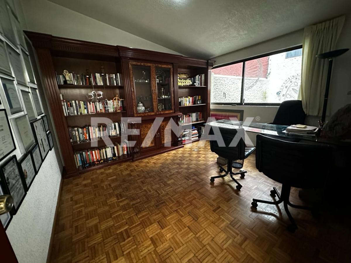 Home for sale in Santa Fe