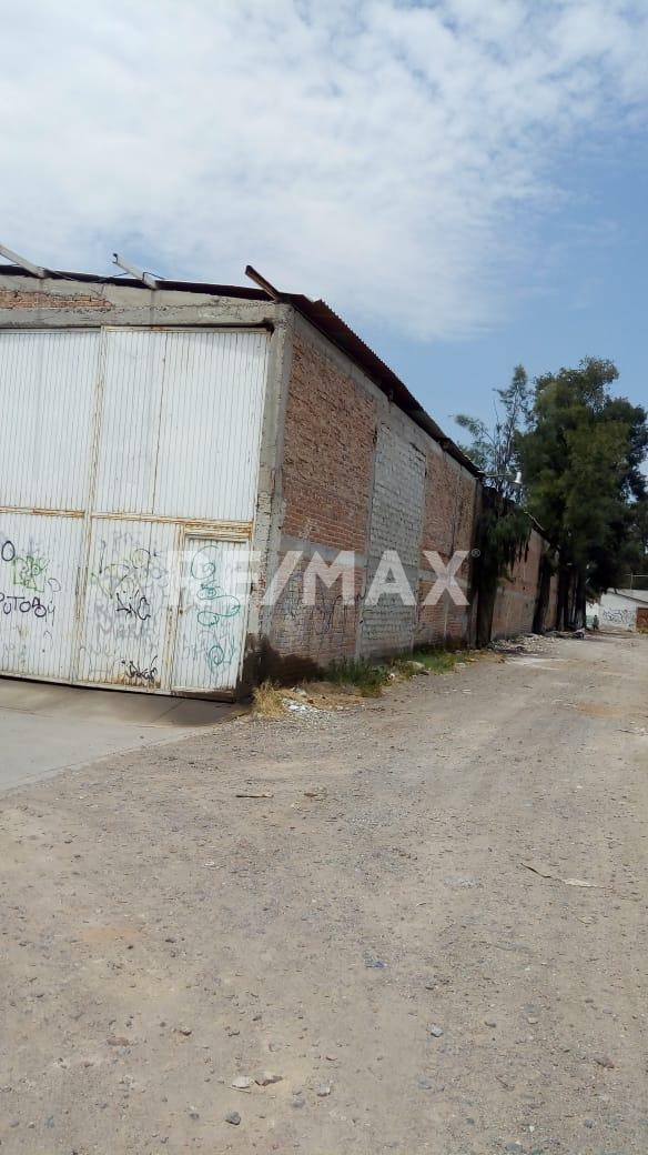 BODEGA COMERCIAL EN RENTA SAN ANTONIO CELAYA