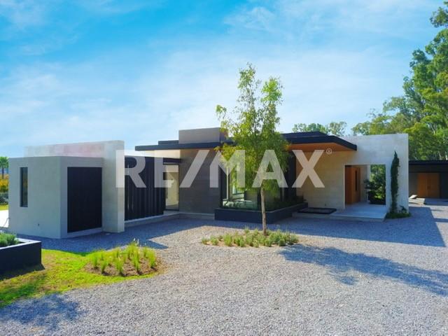 CASA EN VENTA EN SAN MIGUEL DE ALLENDE - (34)