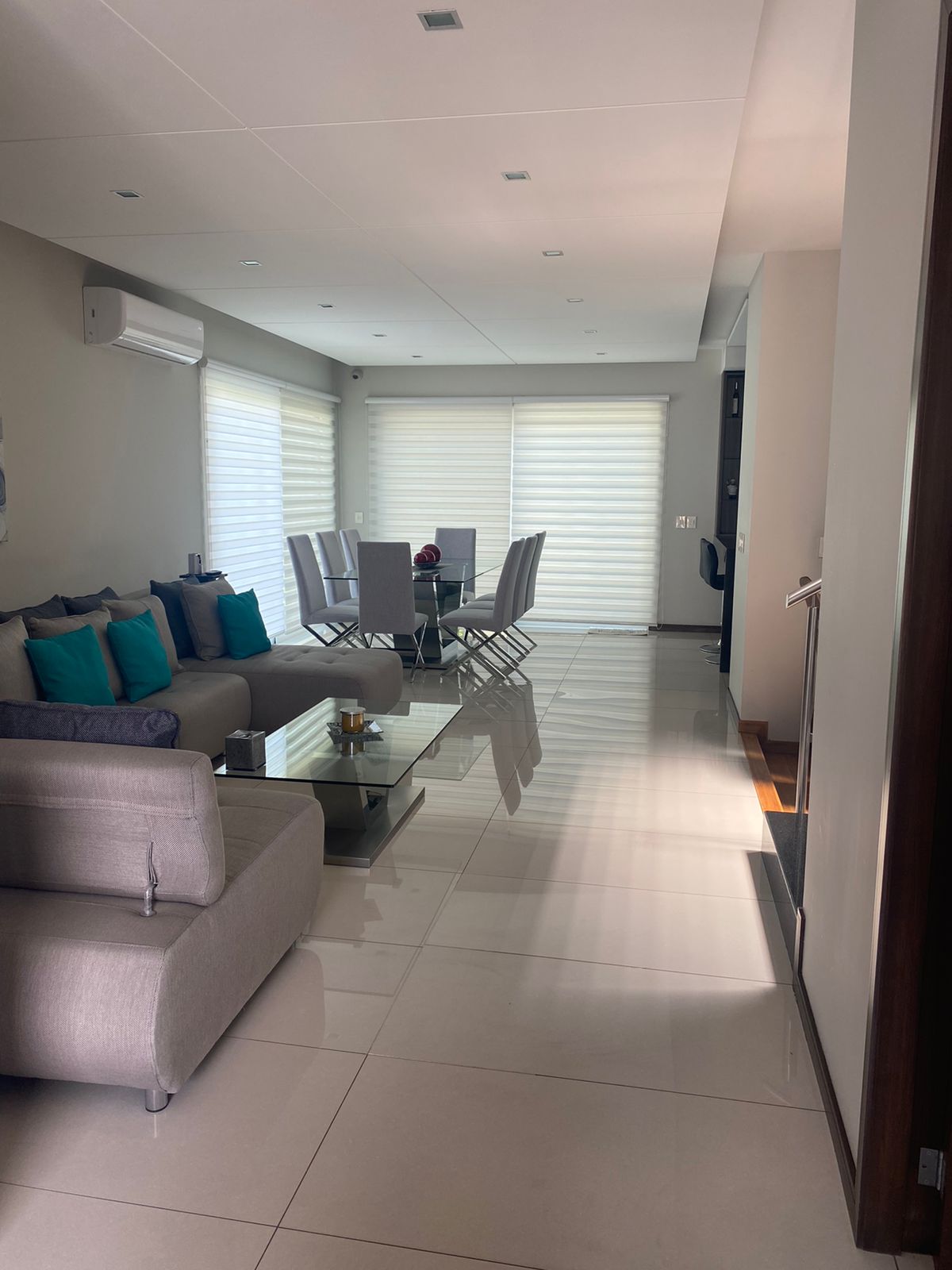Casa con amplio jardín en La Cima  en LA CIMA, Zapopan - foto 8 de 44