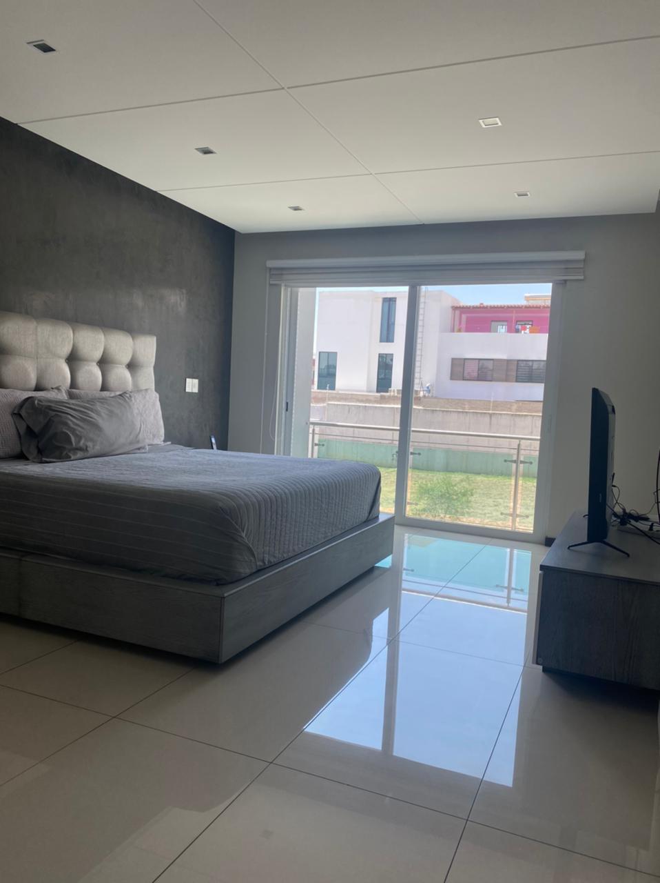 Casa con amplio jardín en La Cima  en LA CIMA, Zapopan - foto 37 de 44