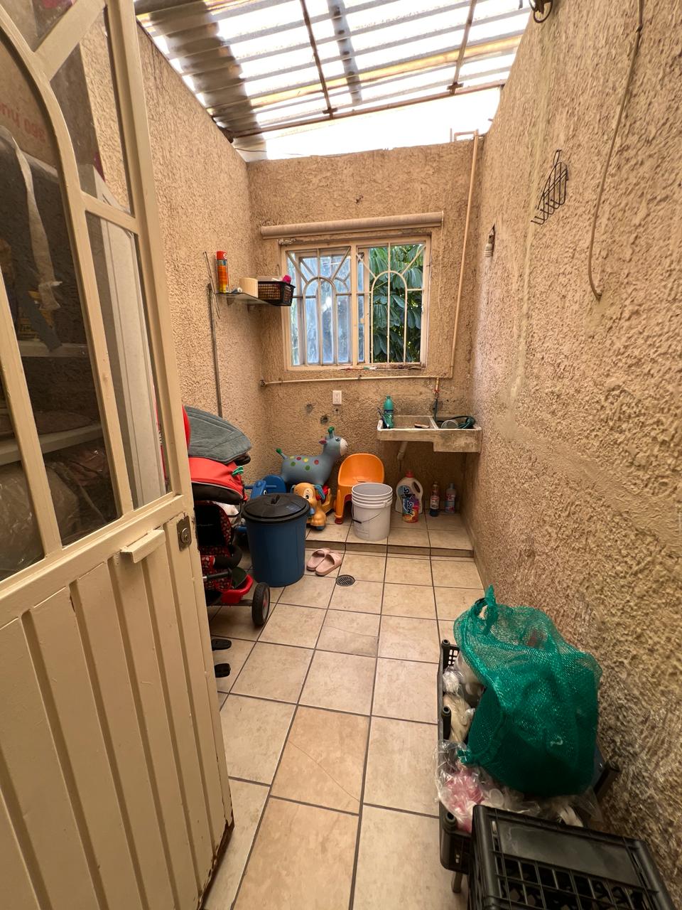 Casa en Venta  en Valentín Gómez Farías, Guadalajara - foto 15 de 26