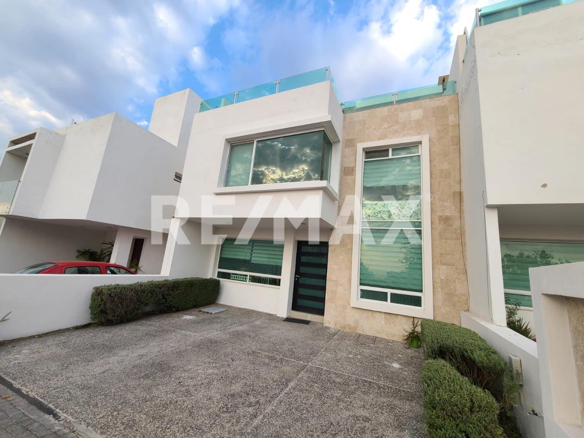 CASA EN VENTA EN MILENIO III - (34)