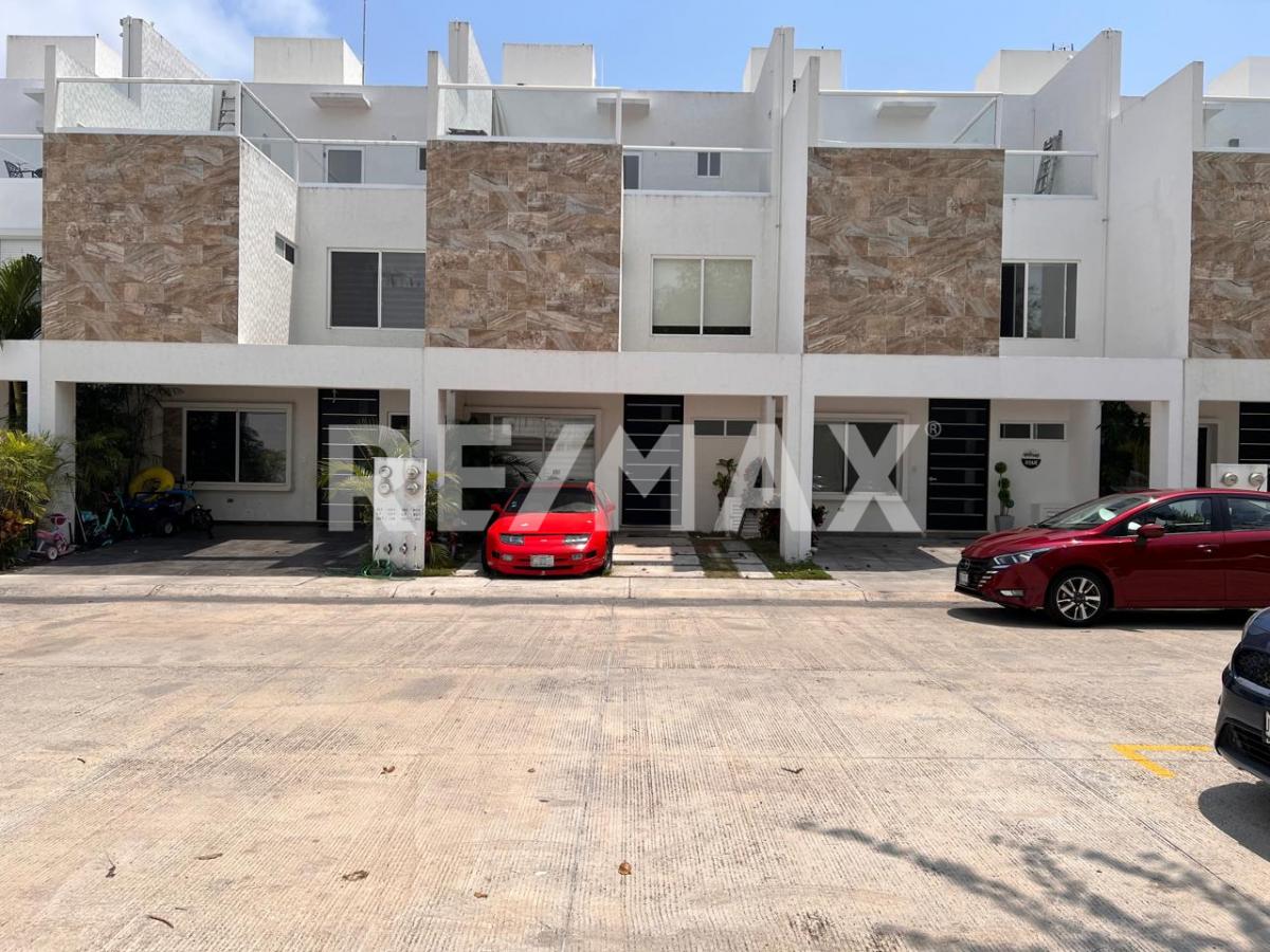 Stunning 3-Bedroom House for Sale in La Joya III, Playa del Carmen - (34)