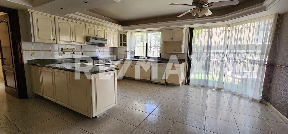 Casa en venta en Santa Anita Club de Golf 