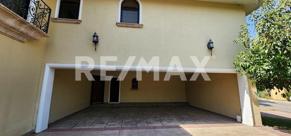 Casa en venta en Santa Anita Club de Golf 