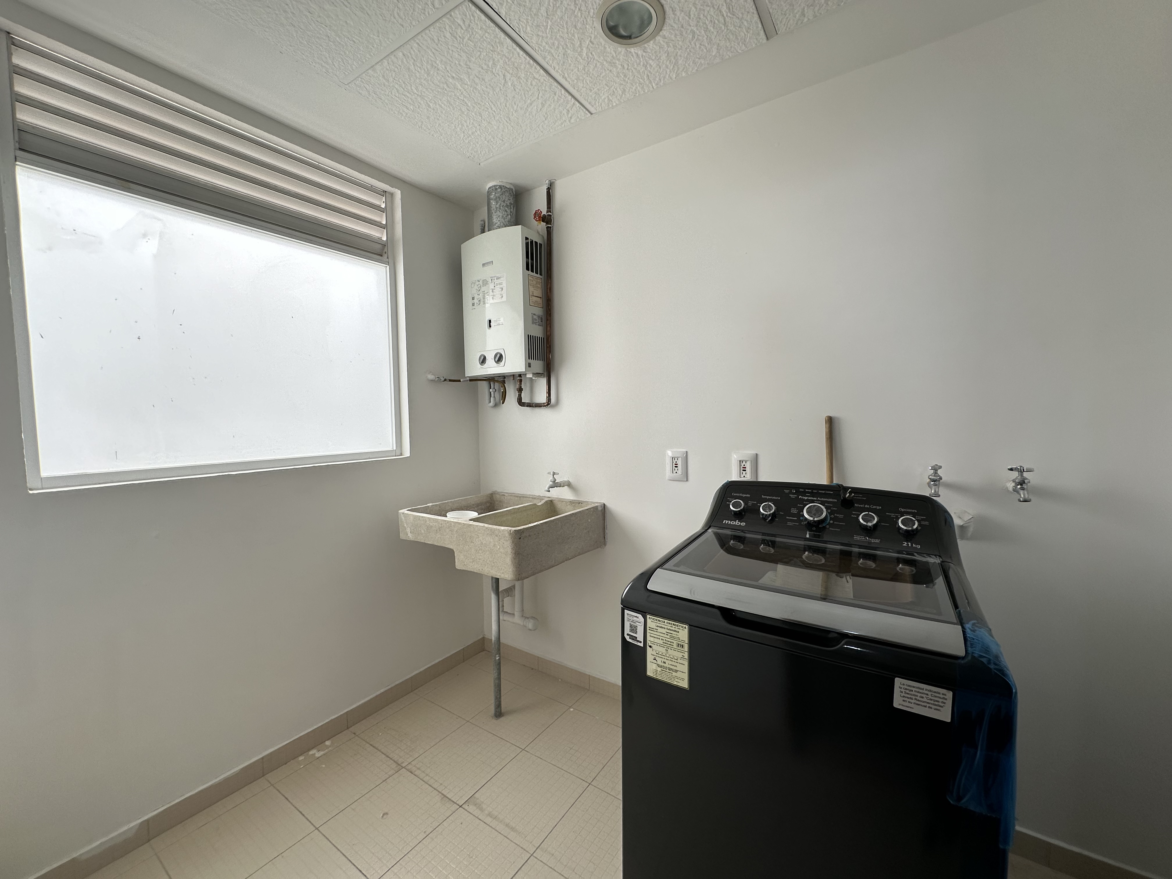 Departamentos en venta  en Villa Panamericana, Zapopan - foto 6 de 39