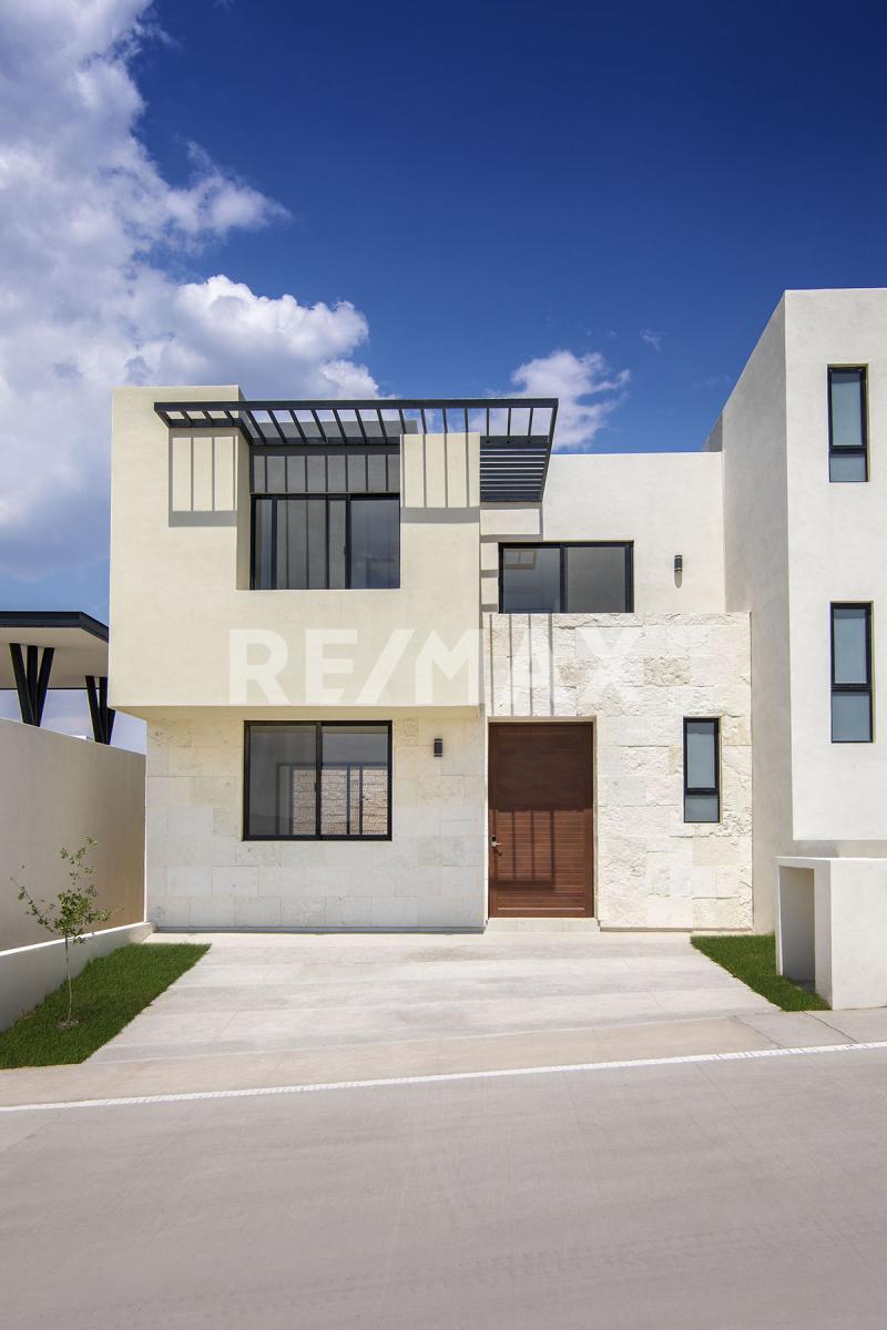CASA EN VENTA EN ZIBATÁ - (34)