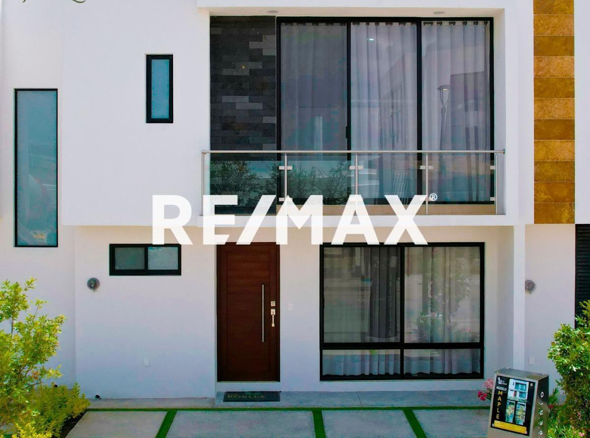 CASA EN VENTA EN CONDOMINIO SAN ISIDRO JURIQUILLA - (34)