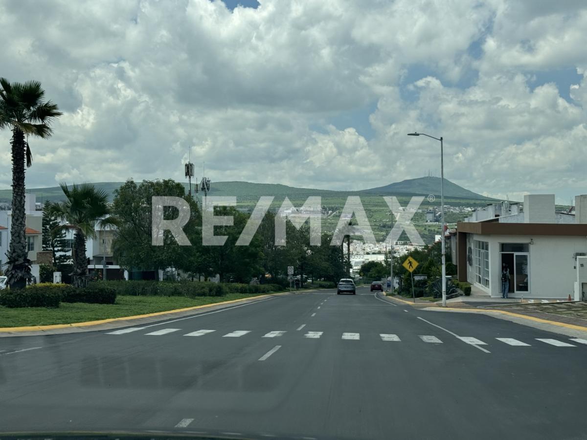 TERRENO EN VENTA EN EL MIRADOR - (34)