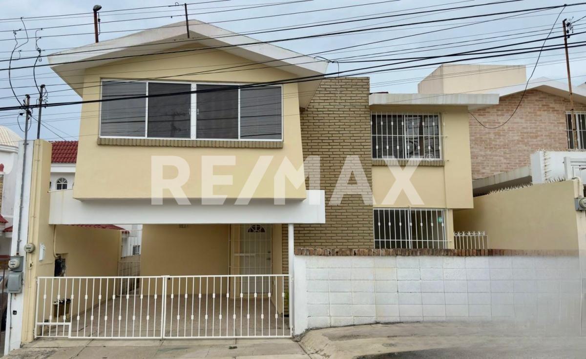 CASA EN RENTA