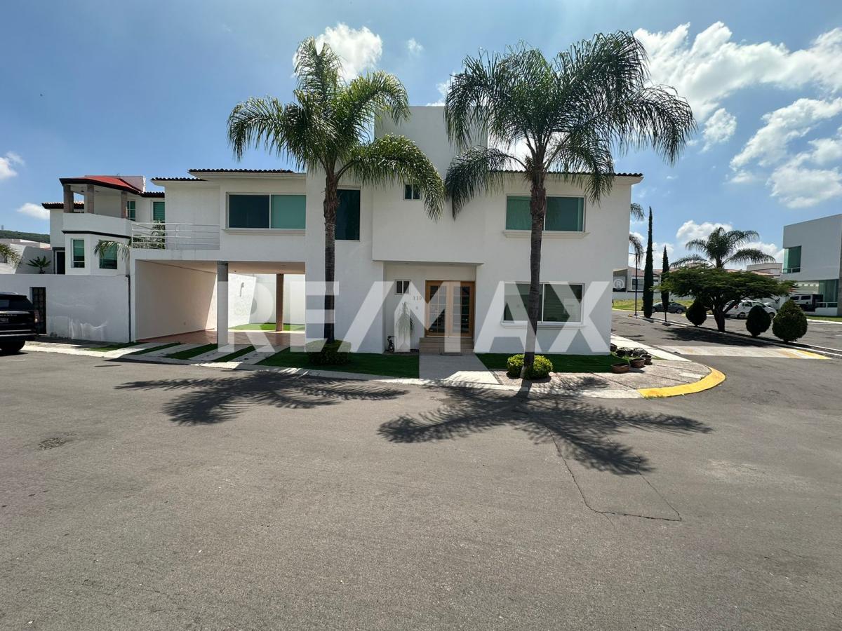 CASA EN VENTA EN CONDOMINIO CLAUSTROS DE SATIAGO - (34)