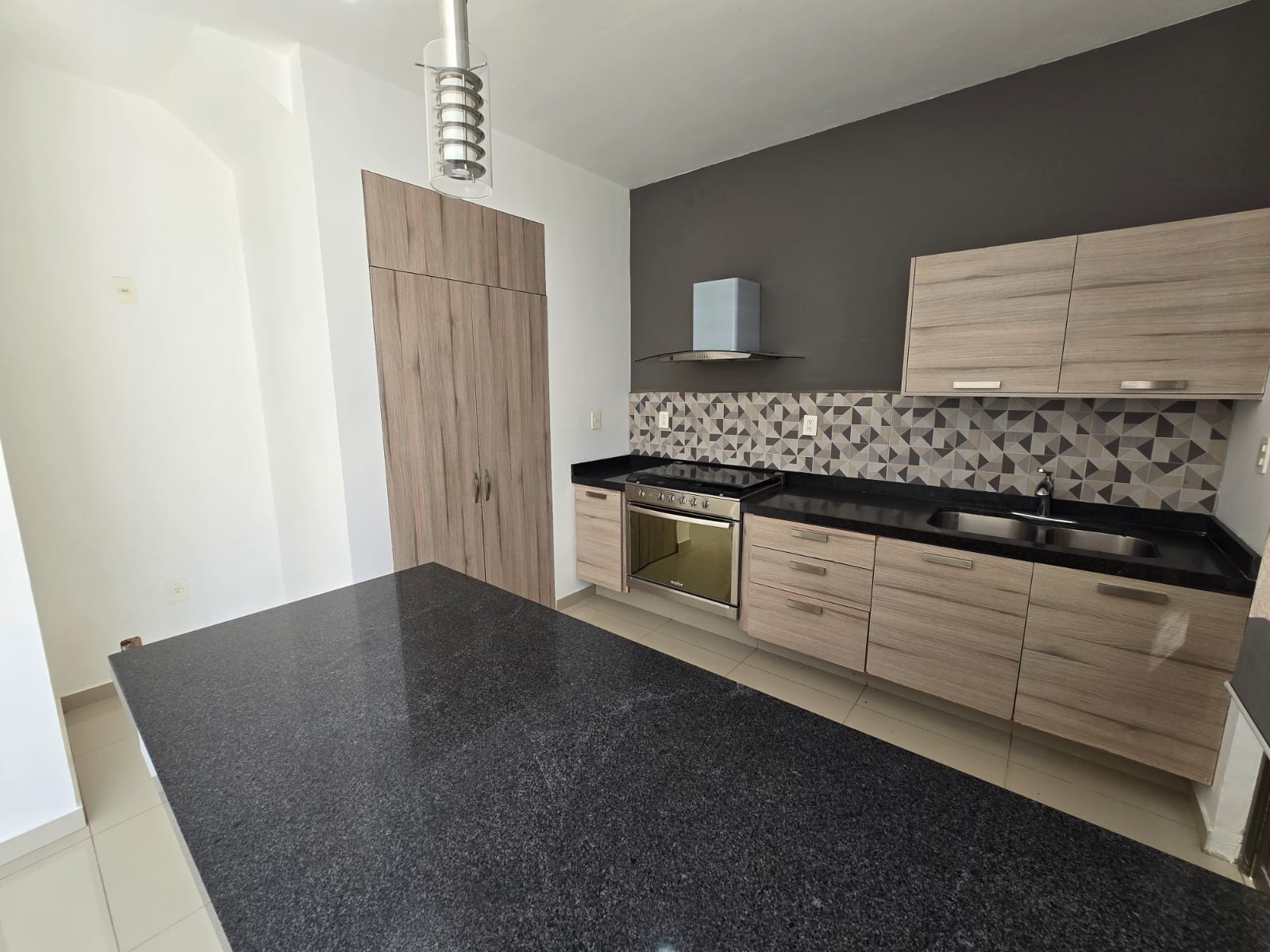 Casa en Venta  en SENDEROS DE MONTE VERDE, Tlajomulco de Zúñiga - foto 6 de 14