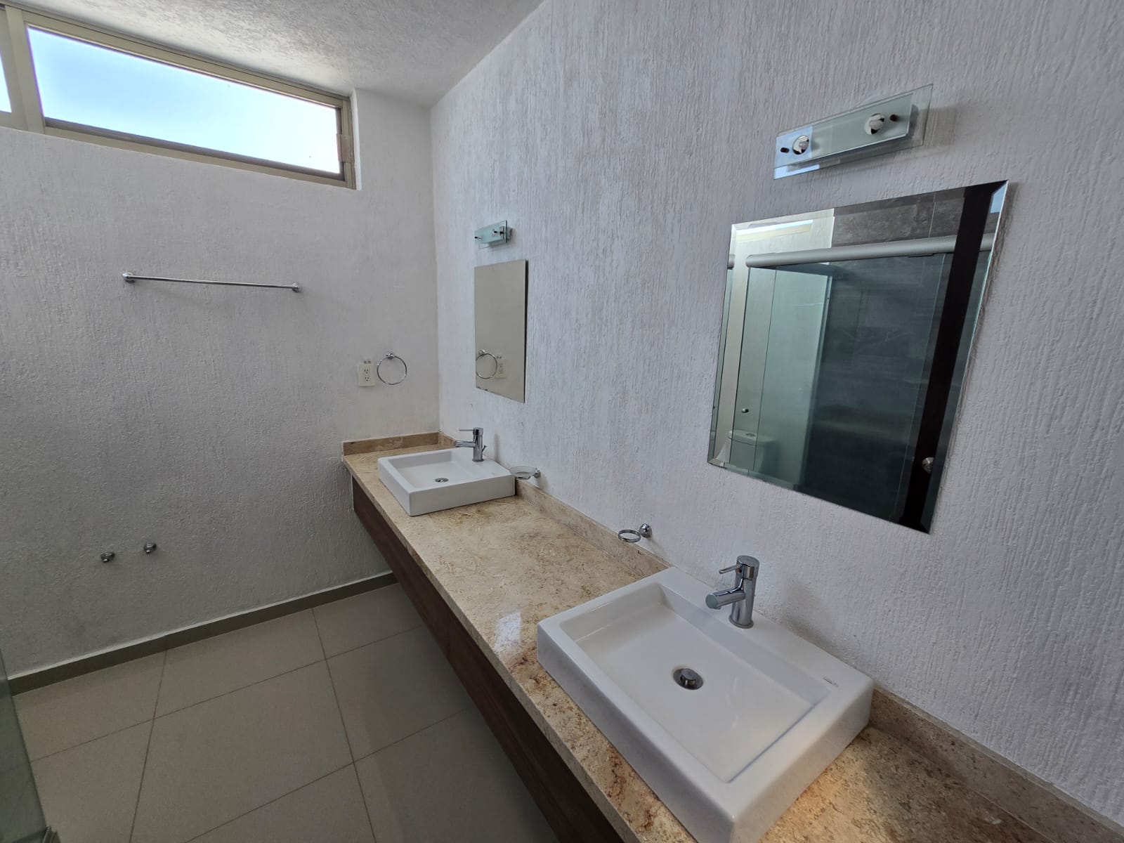 Casa en Venta  en SENDEROS DE MONTE VERDE, Tlajomulco de Zúñiga - foto 11 de 14