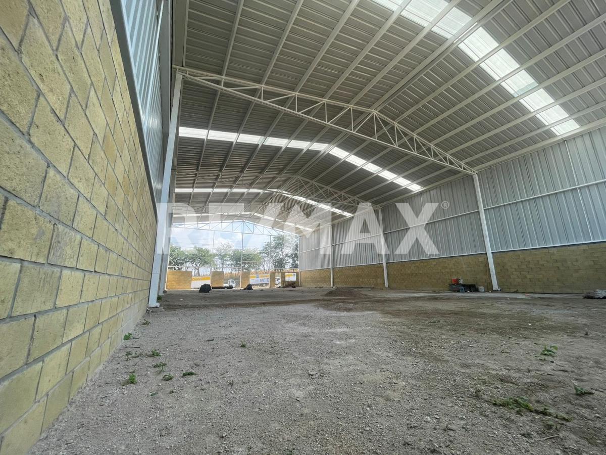 PRE-VENTA DE BODEGA INDUSTRIAL en Las Navajas, Tala - foto 9 de 13