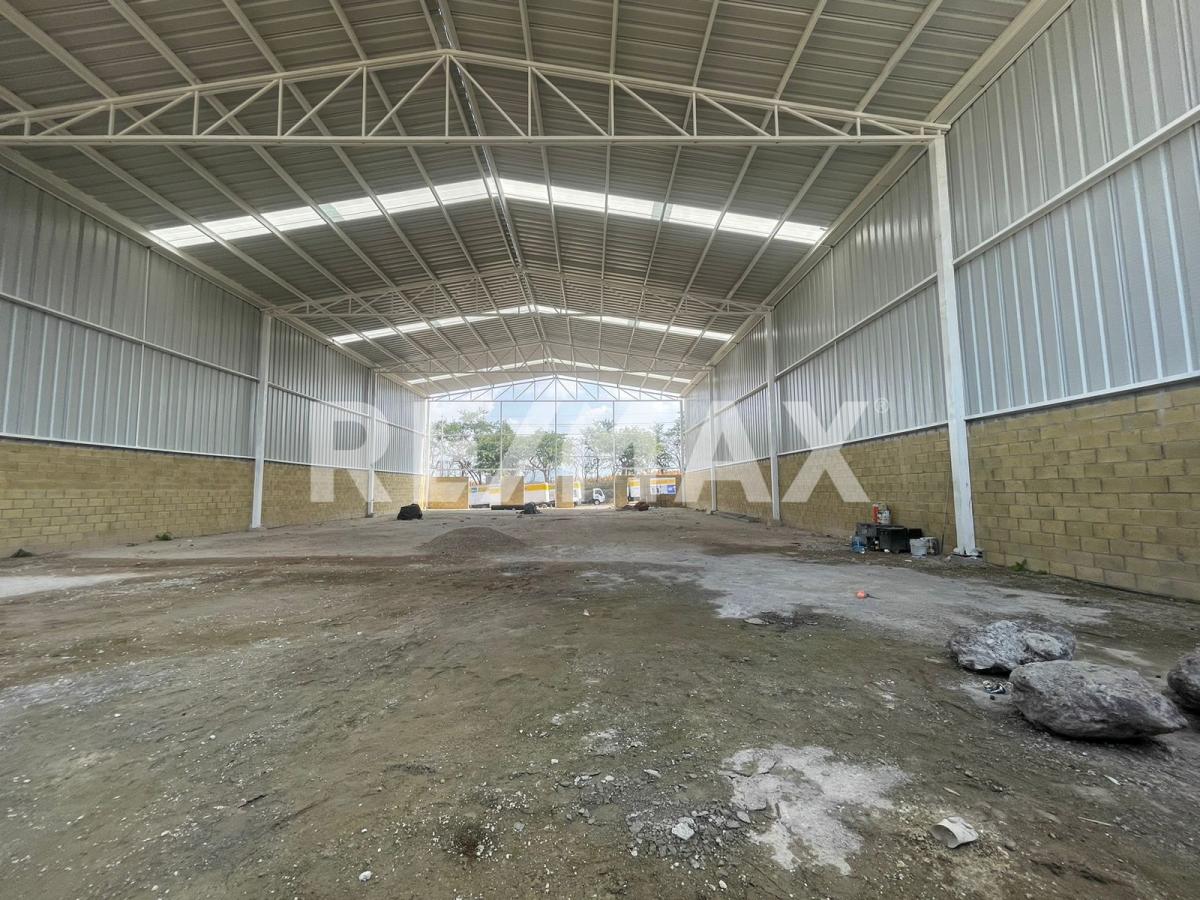 PRE-VENTA DE BODEGA INDUSTRIAL en Las Navajas, Tala - foto 12 de 13