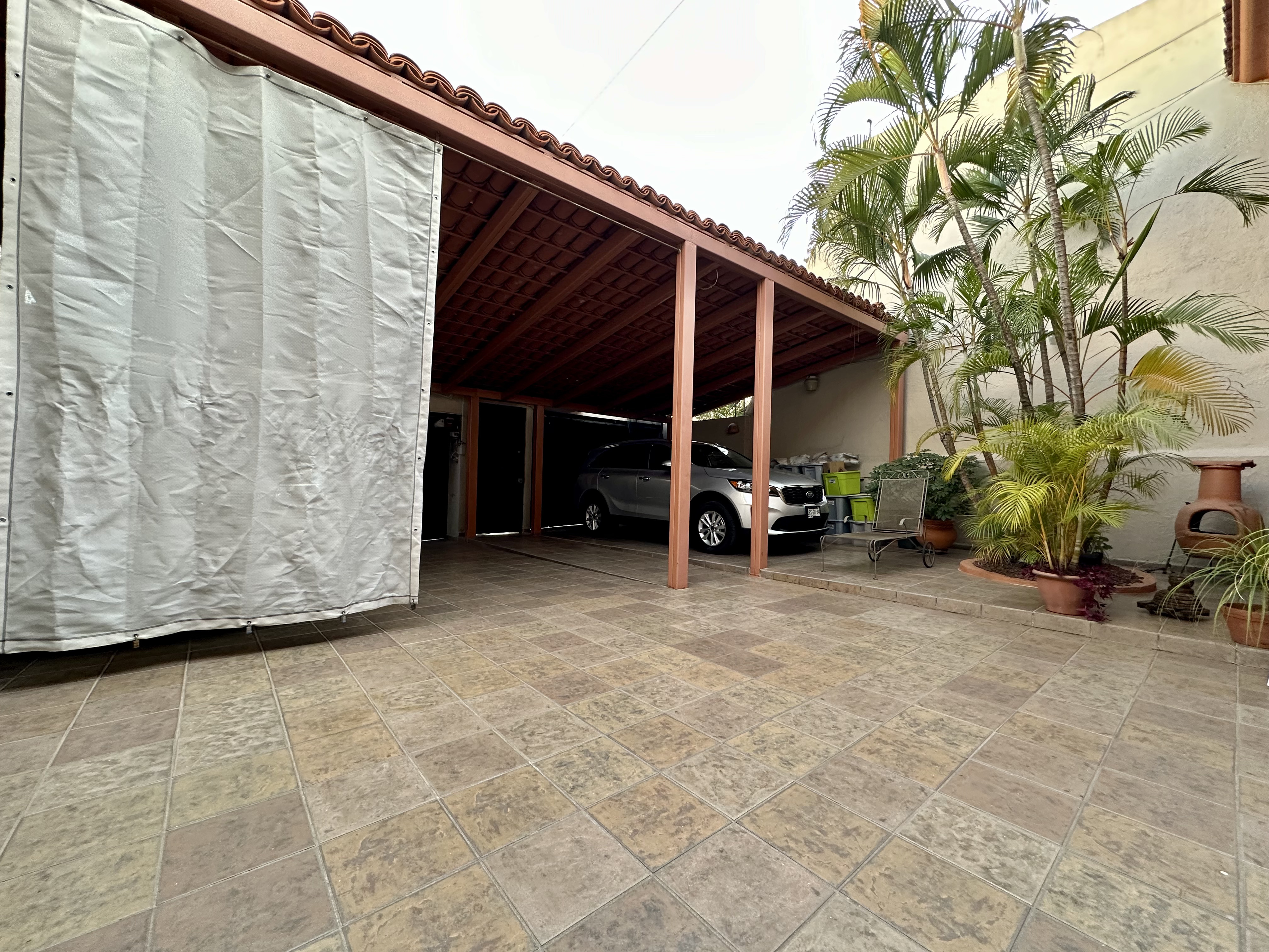 Casa en Venta Jardines de la Patria  en LA PATRIA UNIVERSIDAD, Zapopan - foto 35 de 37