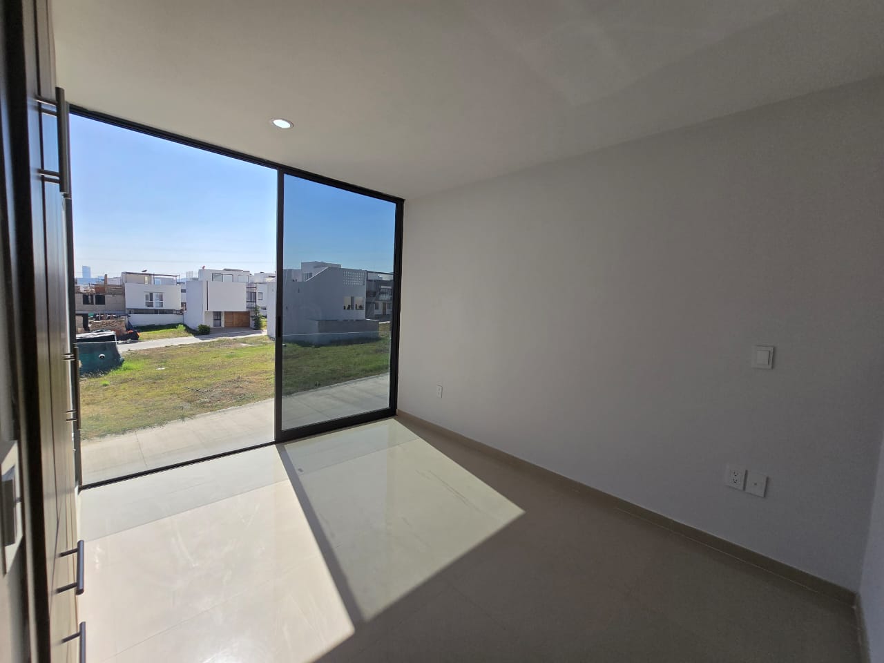 VENTA CASA PONTEVEDRA CAPITAL NORTE 79 en Fraccionamiento Valle Imperial, Zapopan - foto 17 de 46