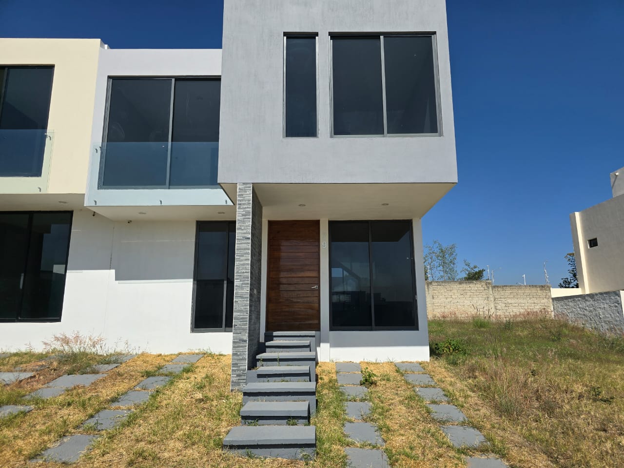 VENTA CASA PONTEVEDRA CAPITAL NORTE 79 en Fraccionamiento Valle Imperial, Zapopan - foto 1 de 46