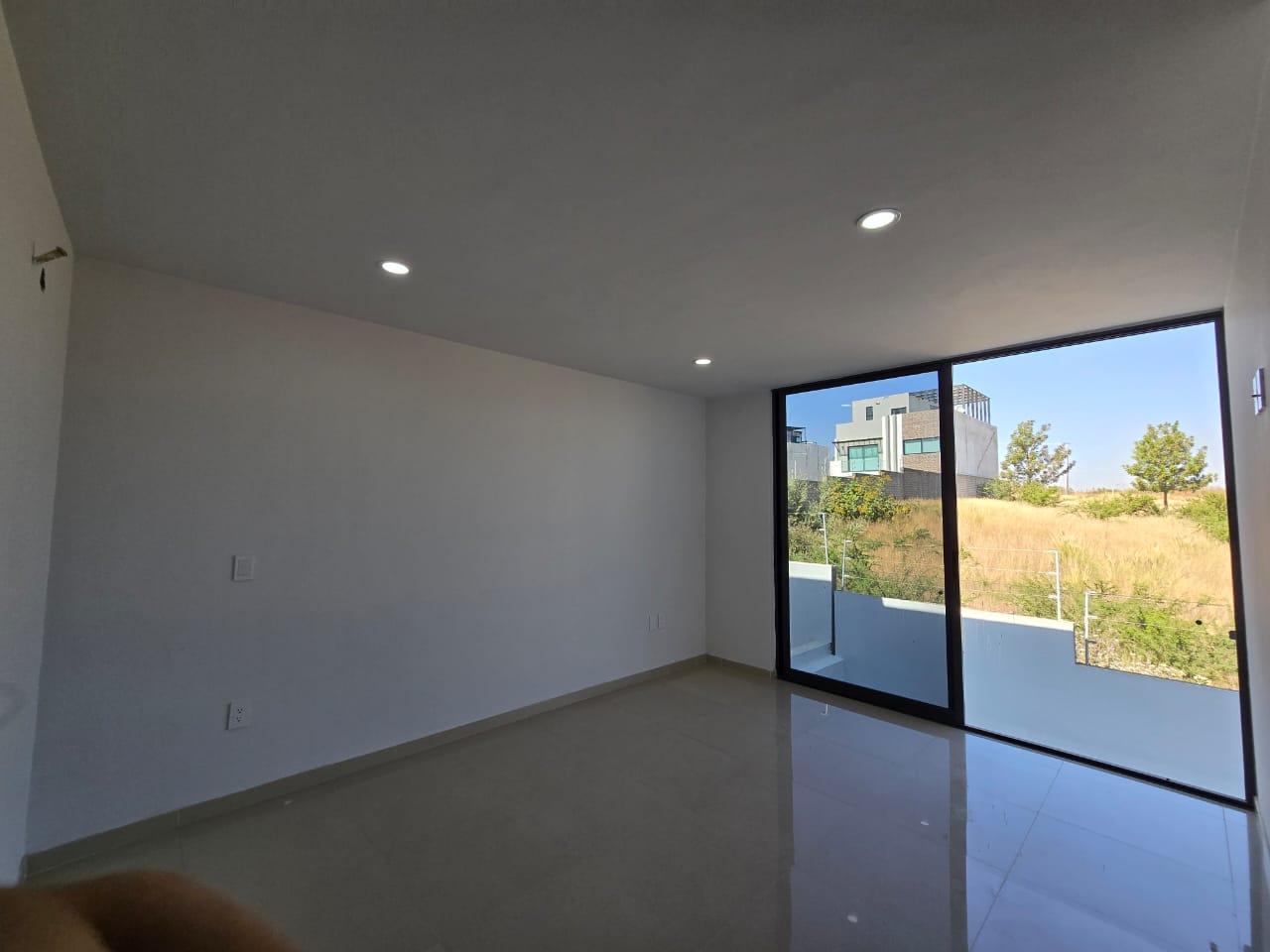 VENTA CASA PONTEVEDRA CAPITAL NORTE 79 en Fraccionamiento Valle Imperial, Zapopan - foto 13 de 46