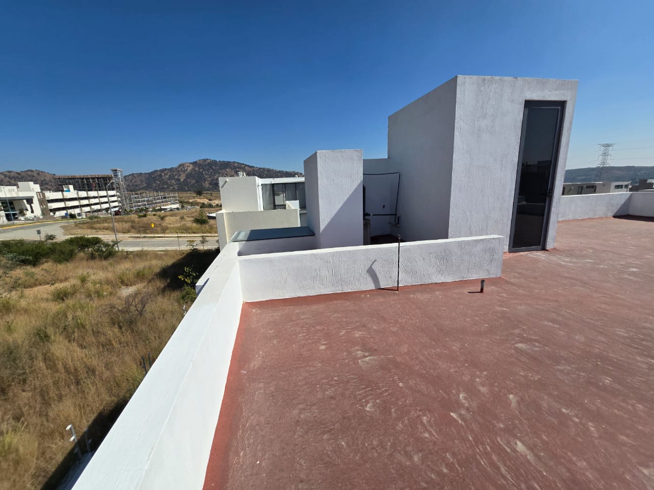 VENTA CASA PONTEVEDRA CAPITAL NORTE 79 en Fraccionamiento Valle Imperial, Zapopan - foto 24 de 46