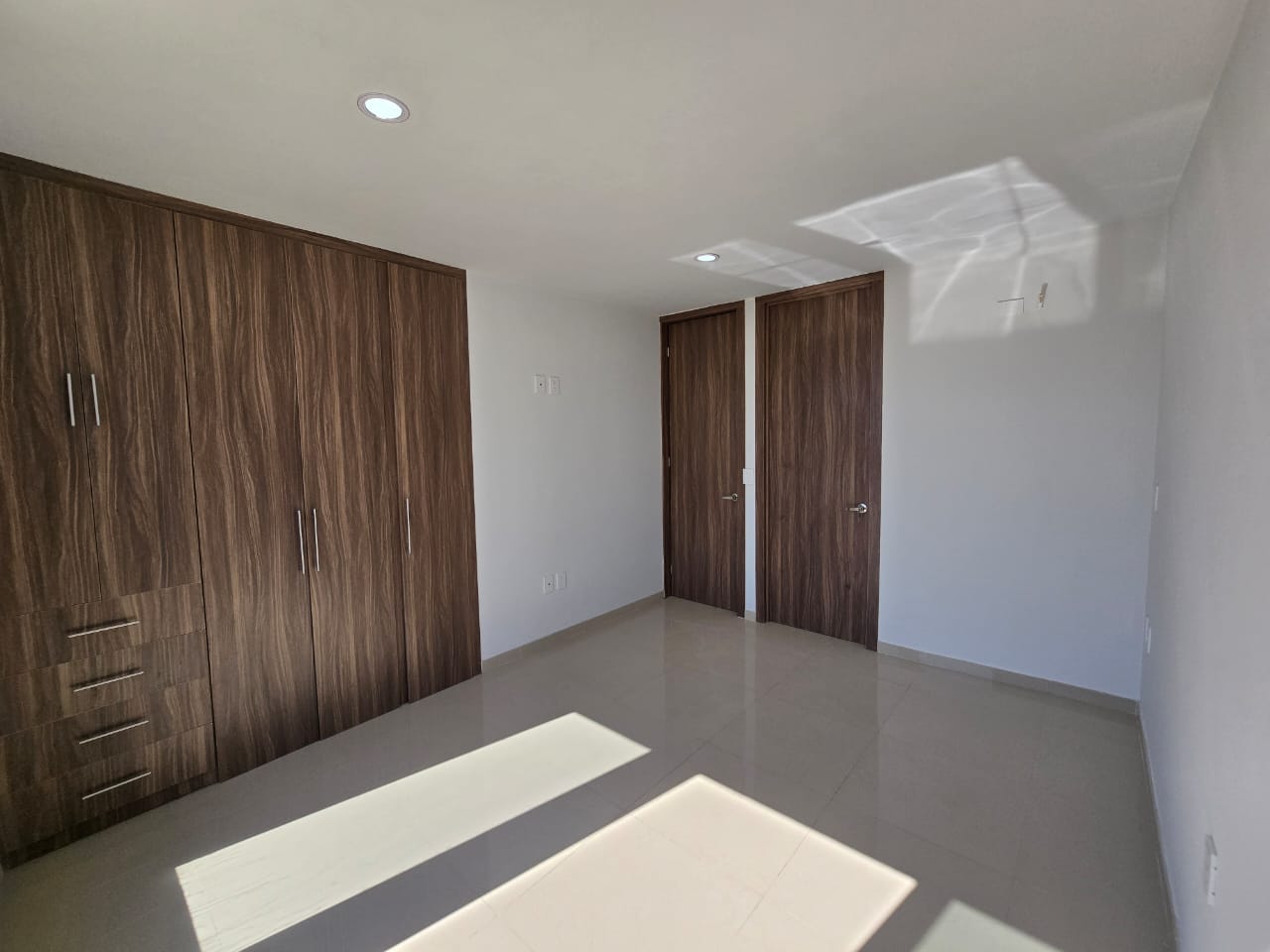 VENTA CASA PONTEVEDRA CAPITAL NORTE 79 en Fraccionamiento Valle Imperial, Zapopan - foto 20 de 46